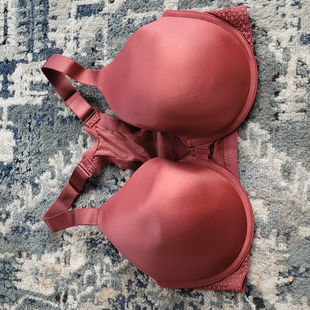 Ambrielle front close bra, size 42DD in mauve. Like new